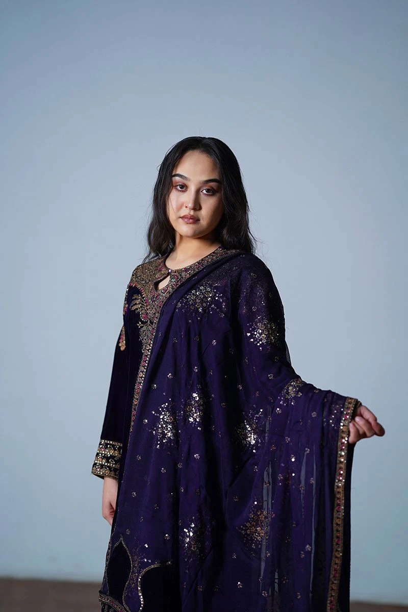 product image R